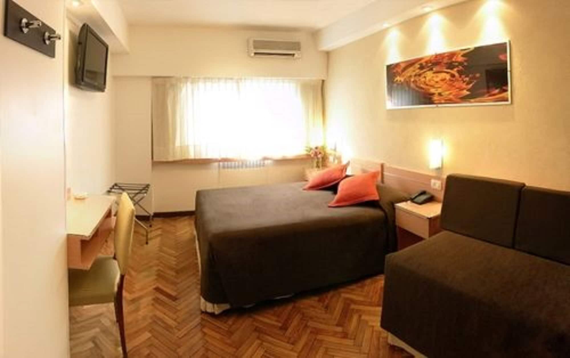 Sarmiento Palace Hotel Buenos Aires Room photo